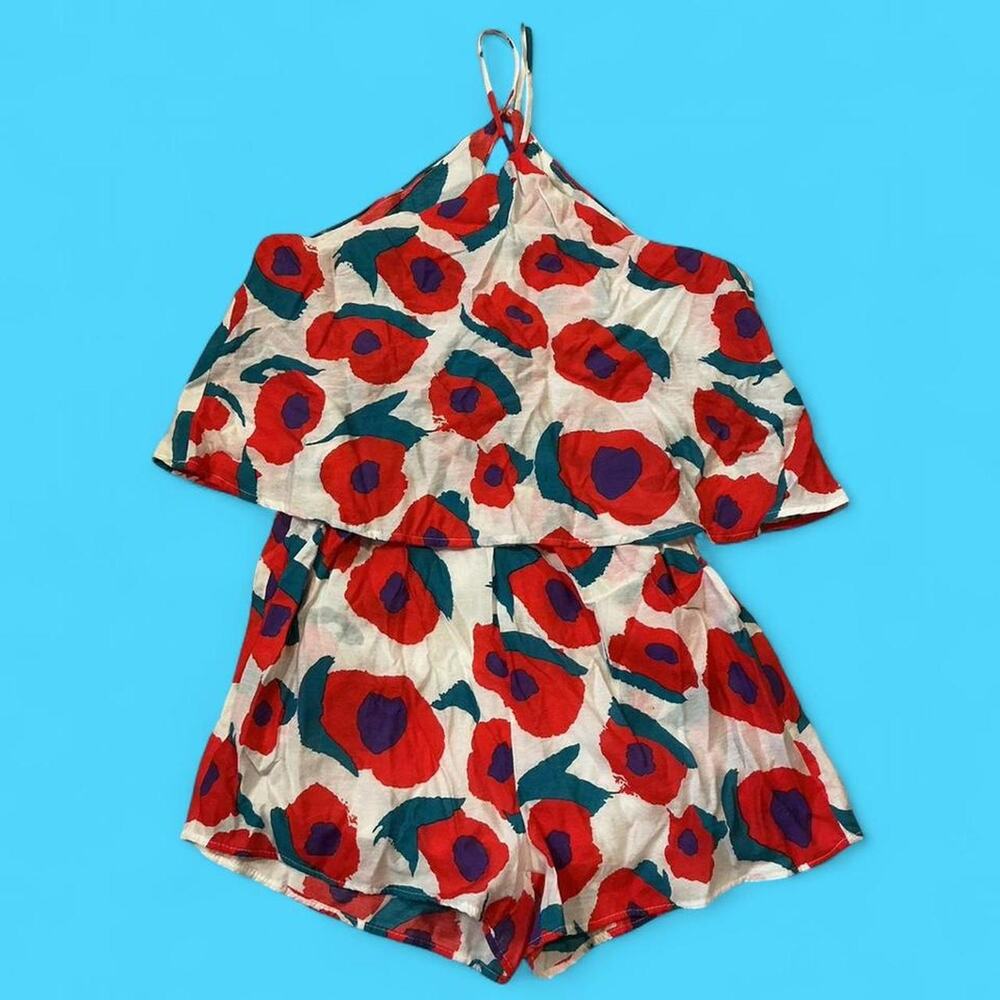 Nwt gilli poppy romper